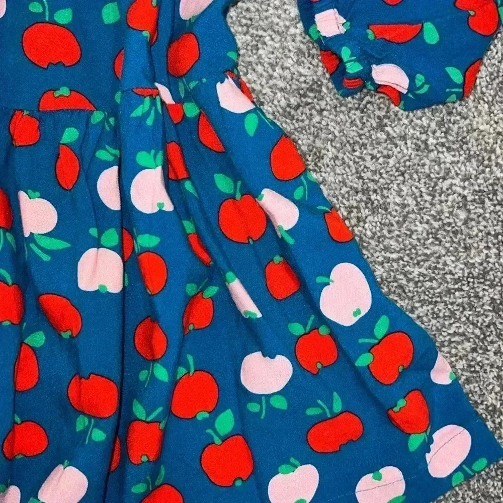 HANNA ANDERSSON APPLE DRESS 6-7 years
